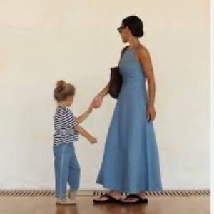 New w Tag: Boden Linen Halterneck Midi Dress. US Size 8 Regular